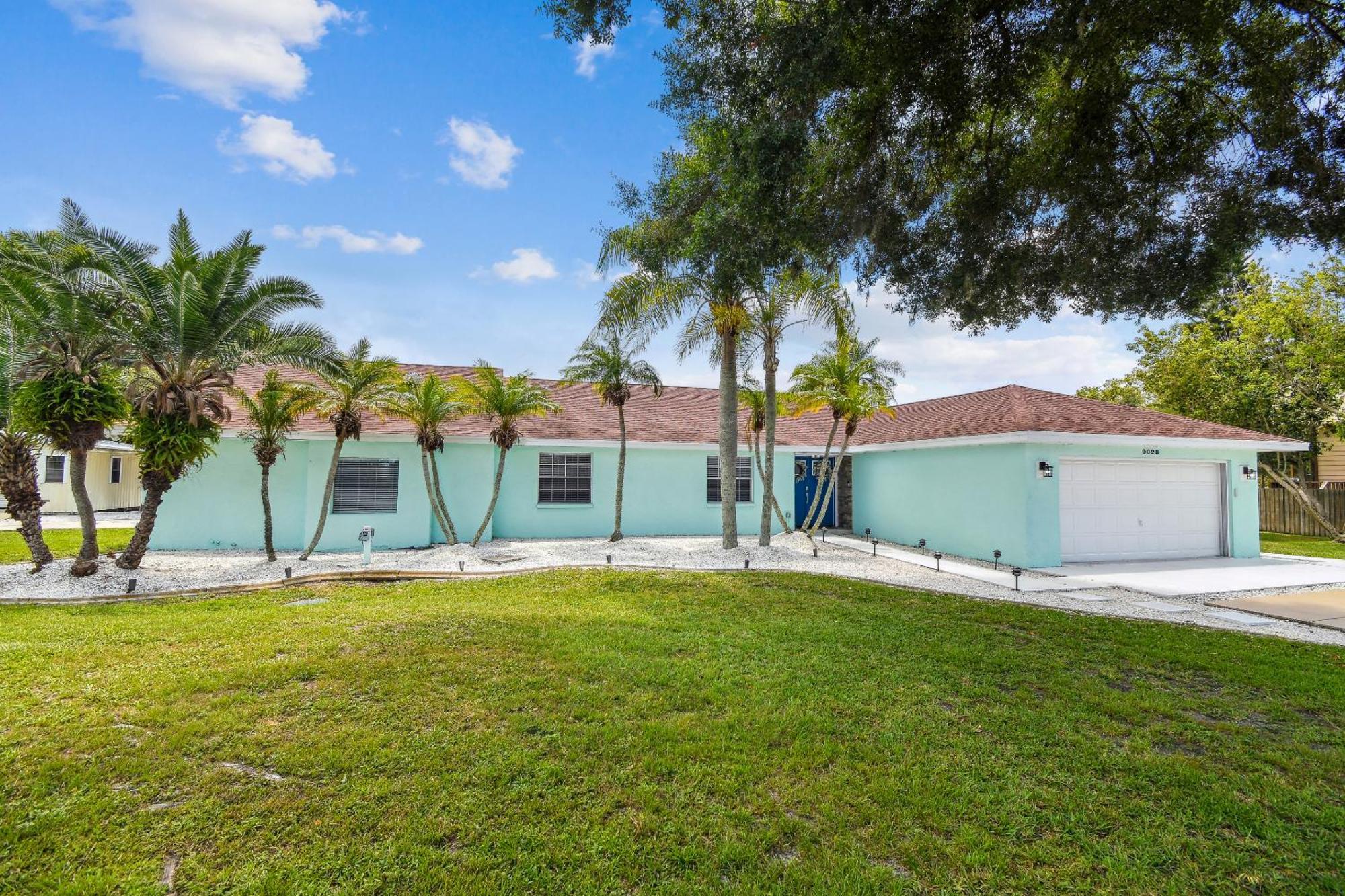 Lake House Westchase Area. Heated Pool Waterfront! Tampa Bagian luar foto