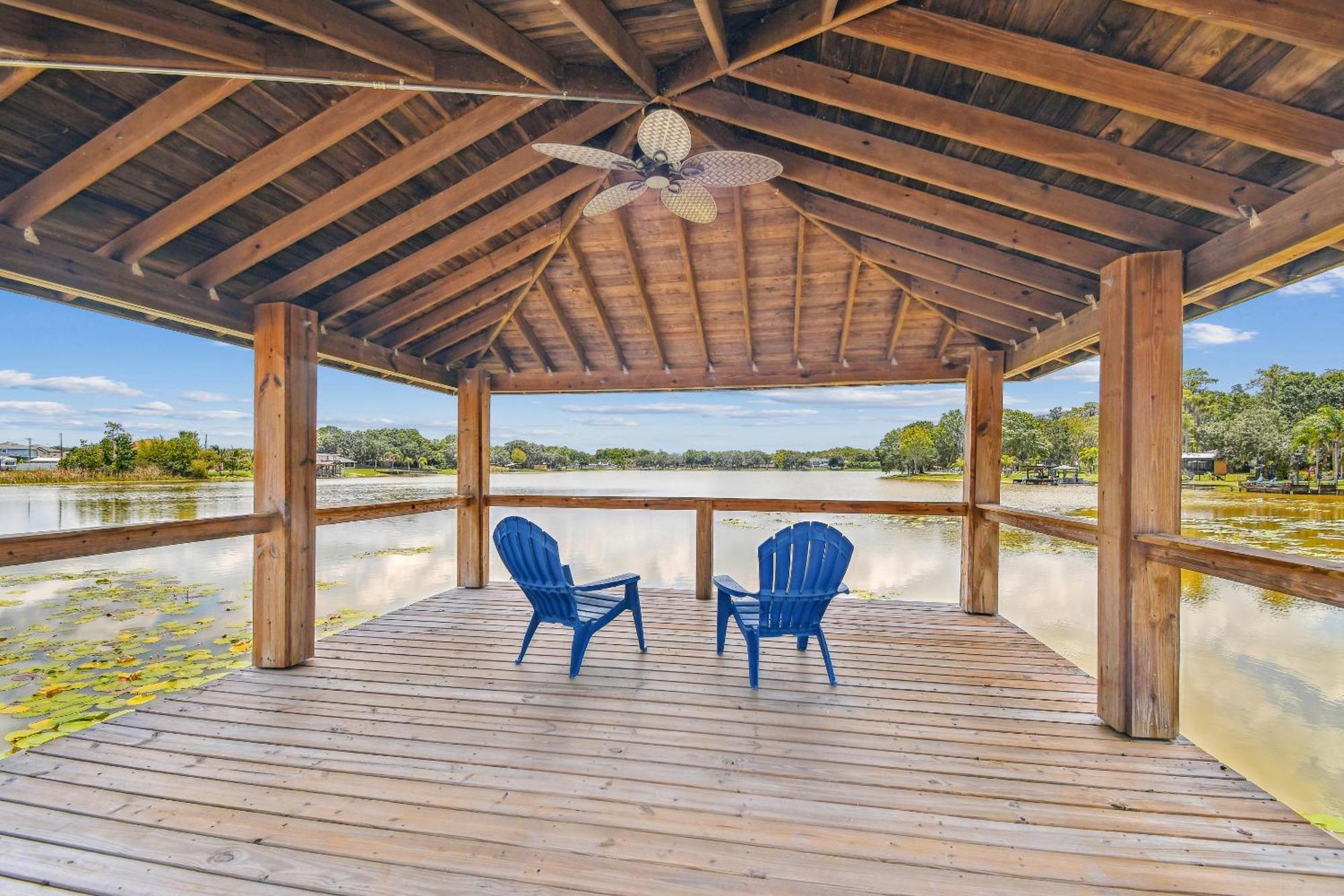 Lake House Westchase Area. Heated Pool Waterfront! Tampa Bagian luar foto