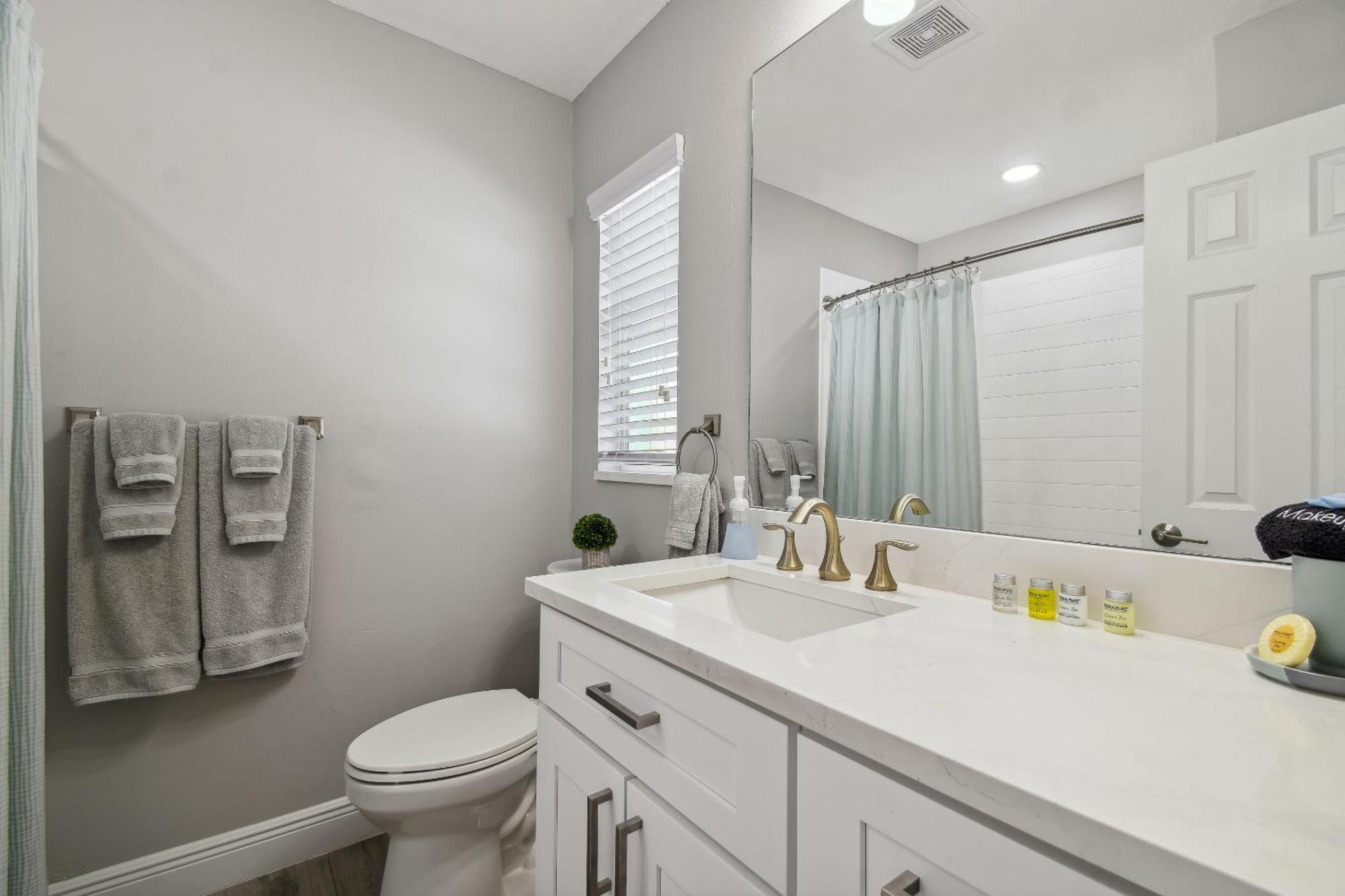 Lake House Westchase Area. Heated Pool Waterfront! Tampa Bagian luar foto