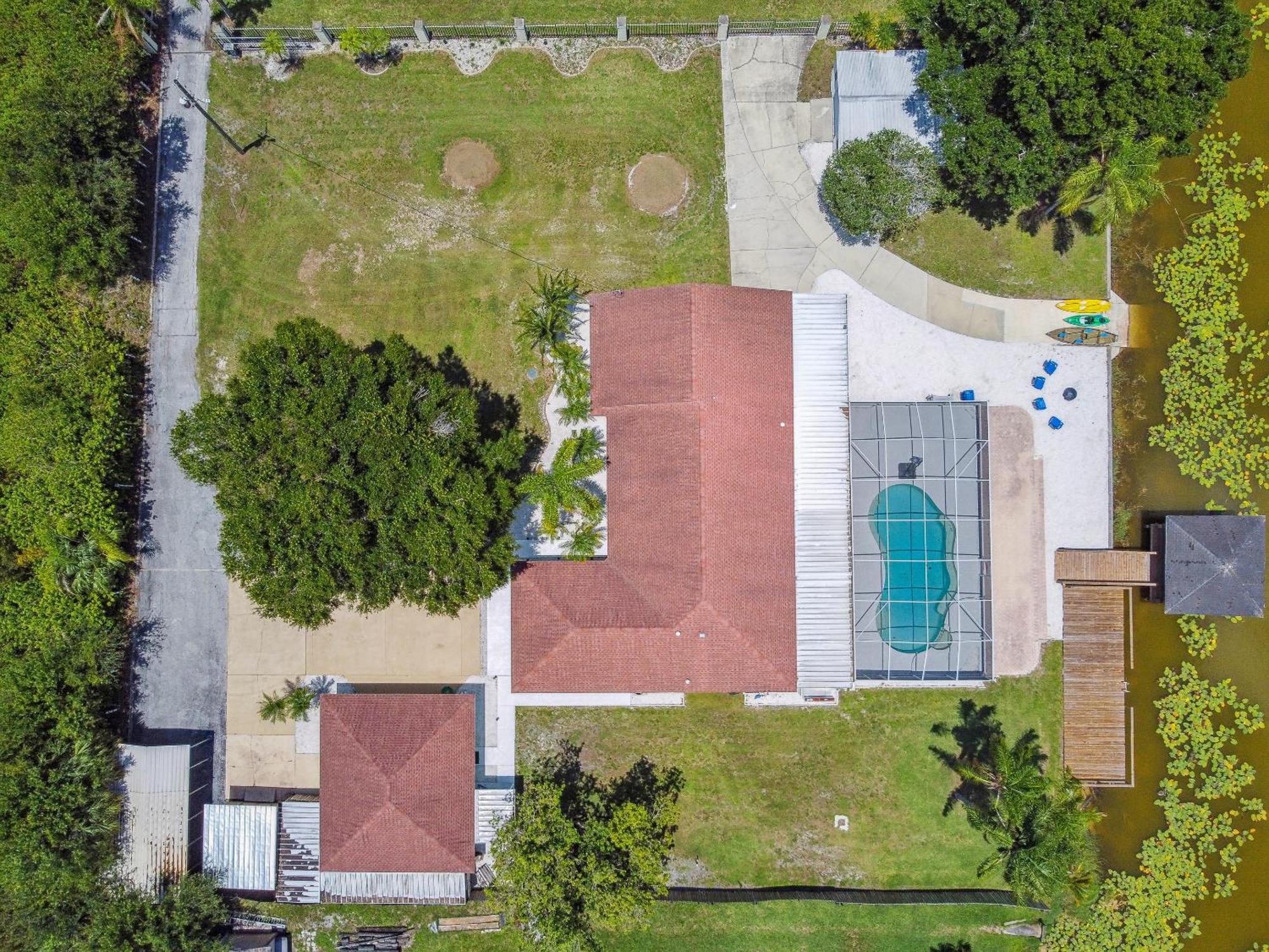 Lake House Westchase Area. Heated Pool Waterfront! Tampa Bagian luar foto