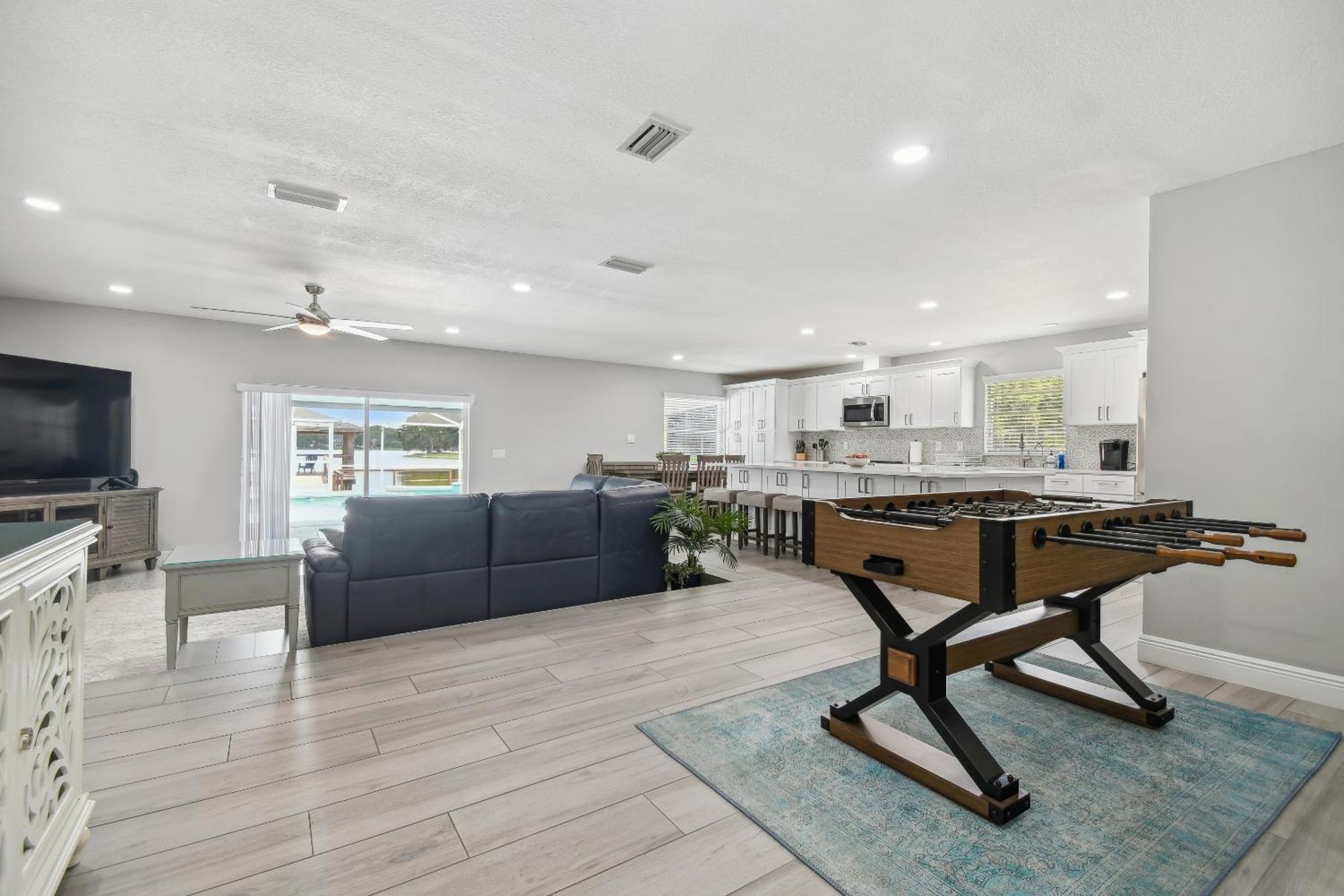 Lake House Westchase Area. Heated Pool Waterfront! Tampa Bagian luar foto
